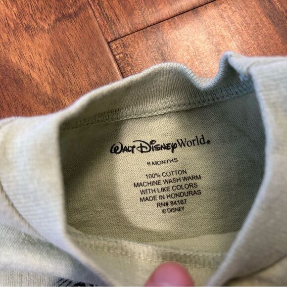 Disney Pixar Finding Nemo Mine Mine Mine light green short sleeve onesie - Picture 4 of 4